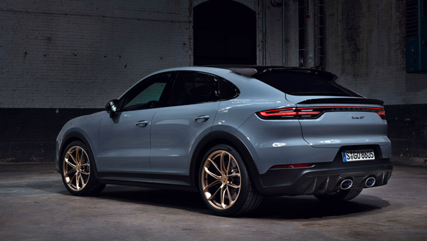 இளம் இந்திய செல்வந்தர்களுக்கு ஏற்ற கார் சொகுசு கார்... மணிக்கு 300 கிமீ வேகத்தில் செல்ல கூடியது!