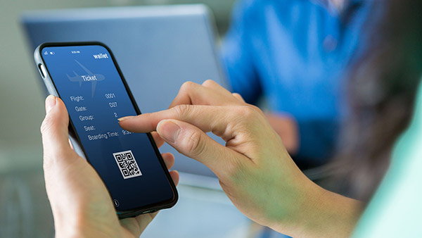 ஏர்பிளேன் மோட் என்றால் என்ன? விமான பயணத்தின்போது இதை ஆக்டிவேட் செய்யலனா இவ்ளோ பிரச்னை ஏற்படுமா?