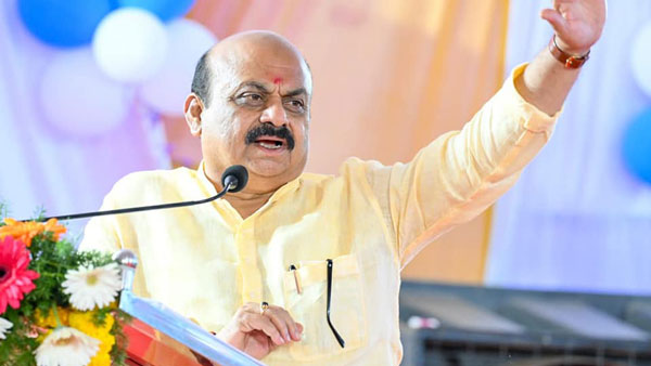 எலெக்ட்ரிக் வண்டிகளின் சேல்ஸ் அதிகம் ஆகணுமா? இத பண்ணுங்க! எல்லாரும் எதிர்பாக்கும் விஷயத்தை சொன்ன கர்நாடக சிஎம்