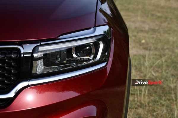 டொயோட்டா ஃபார்ச்சூனர் பக்கத்துல கூட யாரும் இல்ல... புது மாடல் வேற வரப்போகுது... கிலியில் போட்டியாளர்கள்!