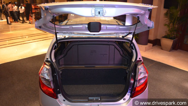 சூப்பர் பிளானில் மாருதி சுஸுகி... ஆல்டோ கே10 காரை மீண்டும் இந்தியாவில் விற்பனைக்கு கொண்டு வர திட்டமிட்டுள்ளது!