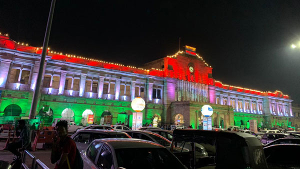 இது ரயில் நிலையமா இல்ல விமான நிலையமா?.. மாடர்ன் ஸ்டைலுக்கு மாறவிருக்கும் பழங்கால ரயில் நிலையம்!