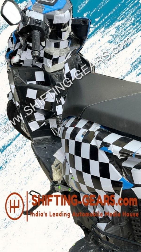 ஓல்டு ஸ்டைல் ஸ்கூட்டர்கள் எடுப்படல... முற்றிலும் கவர்ச்சியான ஸ்டைலில் உருவாகும் புதிய ஹீரோ ஸ்கூட்டர்!!