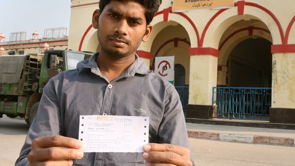 ரயில் டிக்கேட்டை கேன்சல் பண்ண போறீங்களா ? இந்த விஷயத்தில உஷாரா இருங்க , இல்லைனா உங்க பணம் அம்போ தான் . . .