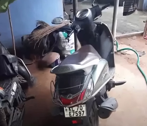 இன்டிகேட்டர் போடமால் சடாரென திரும்பிய தாத்தா... இனி வண்டி ஓட்டுற ஆசையே அவருக்கு வராது! தரமான ஆப்பு வைத்த போலீஸ்!