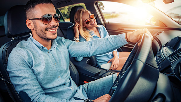 பைத்தியக் காரதனம் எல்லாம் இல்ல . . . மழை பெய்யும் போது கூலிங் கிளாஸ் போட்டு கார் ஓட்டுவது தான் சிற ந்தது ஏன் தெரியுமா ? பைத்தியக் காரதனம் எல்லாம் இல்ல . . . மழை பெய்யும் போது கூலிங் கிளாஸ் போட்டு கார் ஓட்டுவது தான் சிற ந்தது ஏன் தெரியுமா ?