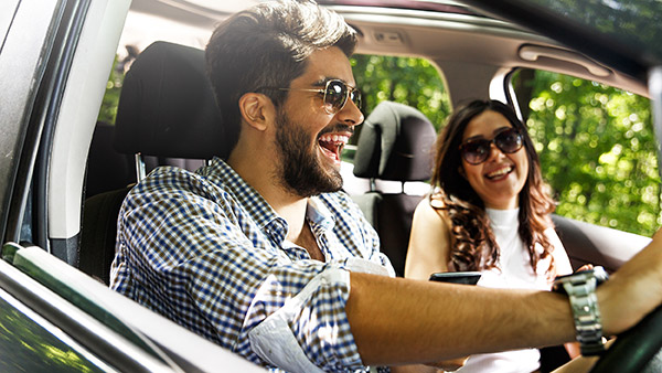 பைத்தியக் காரதனம் எல்லாம் இல்ல . . . மழை பெய்யும் போது கூலிங் கிளாஸ் போட்டு கார் ஓட்டுவது தான் சிற ந்தது ஏன் தெரியுமா ? பைத்தியக் காரதனம் எல்லாம் இல்ல . . . மழை பெய்யும் போது கூலிங் கிளாஸ் போட்டு கார் ஓட்டுவது தான் சிற ந்தது ஏன் தெரியுமா ?