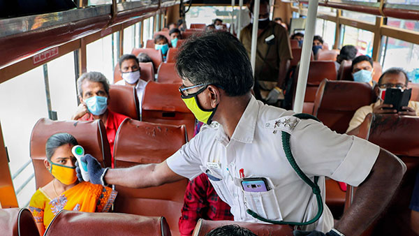 வெச்சாங்க பாரு செக்... தமிழ்நாடு அரசு பஸ் கண்டக்டர்களுக்கு அதிரடி உத்தரவு... என்னனு தெரிஞ்சா சந்தோஷப்படுவீங்க!