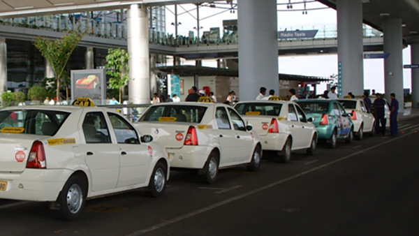 கேரள அரசு அறிமுகப்படுத்தும் இ - டாக்ஸி ஆப் . . . ஓலா, உபேரை விடக் குறைந்த விலையில் இனி கார்களில் பயணிக்கலாம் . . . டிரைவருக்கும் செம லாபம் !