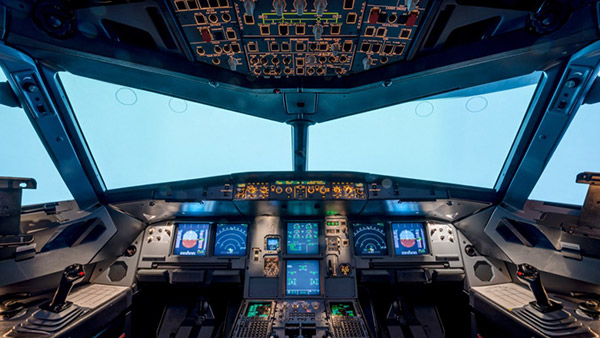 என்ன சொல்றீங்க... விமானங்களுக்குச் சாவியே கிடையாதா? அப்ப எப்படி விமானத்தை ஸ்டார்ட் பண்ணுறாங்க? 