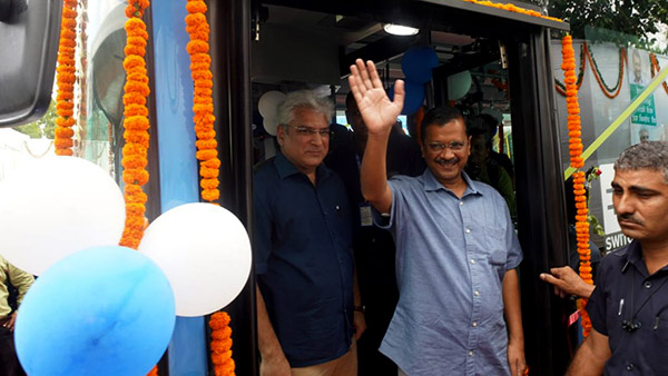 குரு உச்சத்துல இருக்காரு... எலெக்ட்ரிக் பஸ்களை பல்க்கா டெலிவரி செய்த டாடா... இனி அவங்க கொடிதான் பறக்க போகுது!