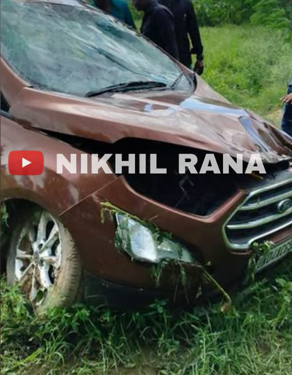 சேதத்தை பாத்து கணக்கு போடாதீங்க... உள்ள இருந்தவங்களுக்கு என்ன ஆச்சு தெரிஞ்சா மூக்குமேல விரல வைப்பீங்க! அட சே இந்த காரை மிஸ் பண்ணிட்டோமே!