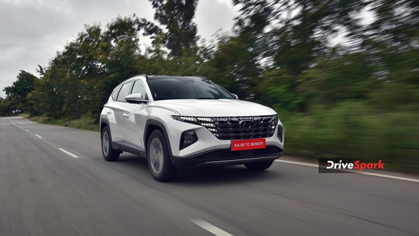 தோற்றத்தைத் தவிர பெருசா ஒன்னும் மாற்றம் இல்லை . . . புதிய ஹூண்டாய் டுஸான் - ரிவியூ