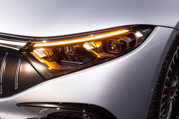 இந்த காரோட விலை ரூ. 2.53 கோடியாம்... அப்படி என்னதான் இதுல கொடுத்திருக்காங்க? வாங்க பார்க்கலாம்!