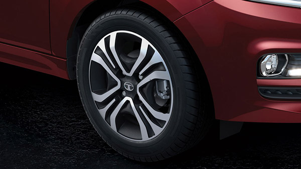 மலிவு விலையில் சிஎன்ஜி காரை வாங்க ஆசையா... பட்ஜெட் விலையில் புதிய டாடா டிகோர் ஐசிஎன்ஜி விற்பனைக்கு அறிமுகம்!