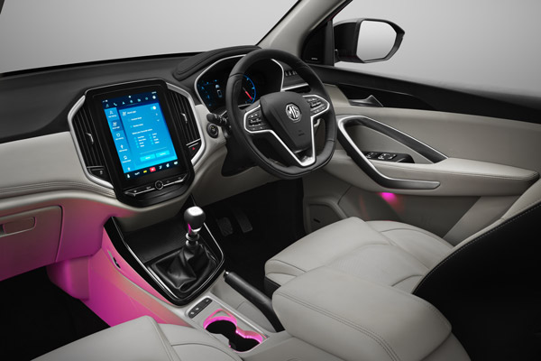 அடுத்தடுத்து வெளியாகும் அதிரடி அறிவிப்புகள்... புதிய கார் வாங்குபவர்கள் கலக்கம்! இப்படியே போனால் ரொம்ப கஷ்டம்