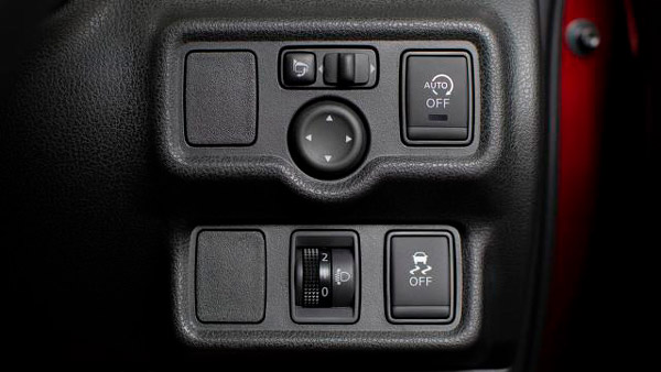 இந்த அம்சங்களை தராமலே இருந்திருக்கலாம்... கார்களில் வழங்கப்படும் இந்த அம்சங்களால் வெறுப்புதான் அதிகமாம்!