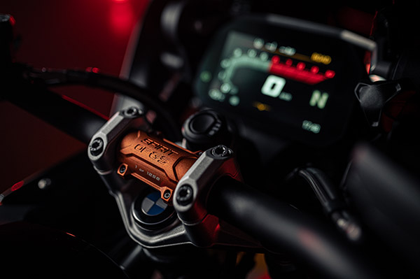 இந்தியர்களையே பொறாமை பட வச்சிட்டாங்களே! தரமான பைக்கை பிரெஞ்சுக்காரர்களுக்காக அறிமுகப்படுத்திய பிஎம்டபிள்யூ!