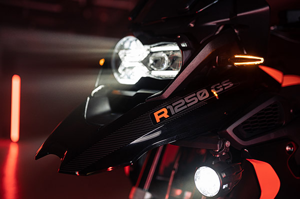 இந்தியர்களையே பொறாமை பட வச்சிட்டாங்களே! தரமான பைக்கை பிரெஞ்சுக்காரர்களுக்காக அறிமுகப்படுத்திய பிஎம்டபிள்யூ!