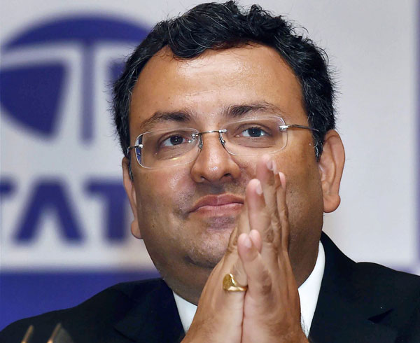 சீட் பெல்ட்... முன்னாள் டாடா தலைவரின் இறப்பிற்கு காரணமான இதை அணிவோம் - ஆனந்த் மஹிந்திராவின் வேண்டுக்கோள்!!