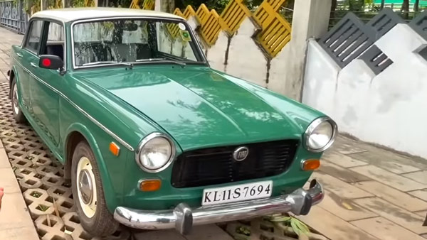 தெரிஞ்சிருந்த இந்த கார அப்போவே வாங்கியிருக்கலாம்! 40 வருஷமா உழைக்கும் கார்... இப்பவும் புதுசு போல மின்னுது... இன்னமும் பல வருஷத்த தாண்டும் போல...