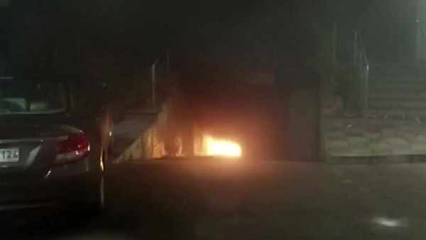 எலெக்ட்ரிக் ஸ்கூட்டர் வெடித்து 8 பேர் மரணம் . . . நாட்டையே உலுக்கிய சோகச் சம்பவம் . . .