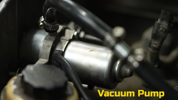 பெட்ரோல் ஹூண்டாய் சேன்ட்ரோ காரை மூன்றே நாட்களில் எலெக்ட்ரிக் காராக மாற்றிய நபர்... எவ்வளவு செலவுனு தெரிஞ்சா நீங்களும் உங்க காரை மாத்திக்க ஆசப்படுவீங்க!