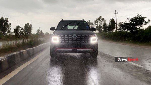 ஹூண்டாய் வென்யூ என்-லைன் கார் எப்படி இருக்கு? டிரைவிங் மோட்கள் எல்லாம் ஓகே!! முழு டெஸ்ட் டிரைவ் ரிவியூ