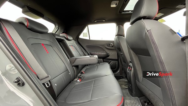 ஹூண்டாய் வென்யூ என்-லைன் கார் எப்படி இருக்கு? டிரைவிங் மோட்கள் எல்லாம் ஓகே!! முழு டெஸ்ட் டிரைவ் ரிவியூ