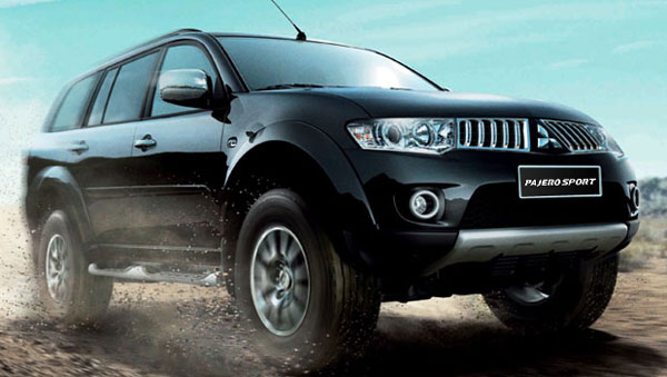 ஒரு சில சொகுசு கார்கள் நடிகர் ஷாருக்கானிடம் மட்டும் தான் இருக்கு!! இவையெல்லாம் பலருக்கு கனவாச்சே...