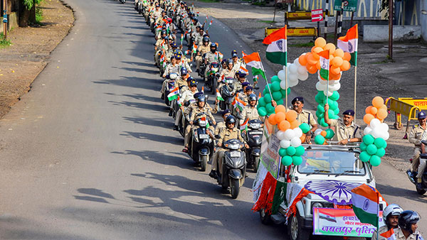 அமைச்சரின் உதவியாளர் செய்ய கூடிய காரியமா இது?.. இப்படி ஒரு காரியத்தை இனி அவர் வாழ் நாளில் செய்யவே மாட்டாரு!