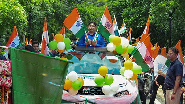 அமைச்சரின் உதவியாளர் செய்ய கூடிய காரியமா இது?.. இப்படி ஒரு காரியத்தை இனி அவர் வாழ் நாளில் செய்யவே மாட்டாரு!