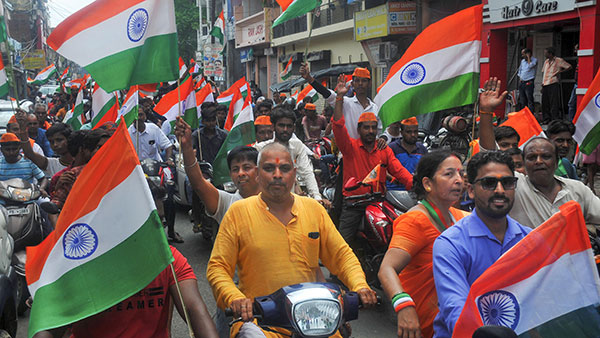 அமைச்சரின் உதவியாளர் செய்ய கூடிய காரியமா இது?.. இப்படி ஒரு காரியத்தை இனி அவர் வாழ் நாளில் செய்யவே மாட்டாரு!