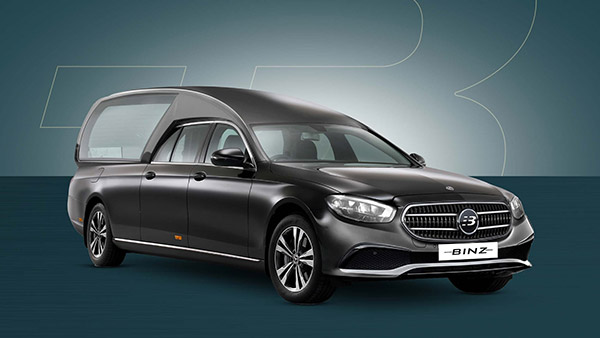 இங்கிலாந்து ராணியின் உடலைத் தூக்கிச் சென்ற காருக்கு பின்னாடி இப்படி ஒரு வரலாறு இருக்குதா . . .