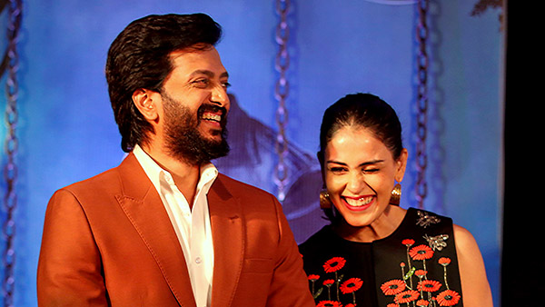 நடிகை ஜெனிலியா வாங்கிய எலெக்ட்ரிக் கார்... இந்த விலை அவங்களுக்கு அசால்டுதான் ஆனா கேட்ட ரசிகர்களுக்கு மயக்கமே வந்துருச்சு!