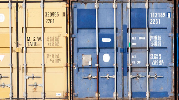 டாக்டரோட கையெழுத்தகூட புரிஞ்சுக்க முடியும் ஆனா இத புரிஞ்சிக்கறது ரொம்ப கஷ்டம்... கன்டெய்னர்ல வசவசனு கொடுக்கப்பட்டிருக்கும் எண்களுக்கு பின்னால் இருக்கும் அர்த்தம்!