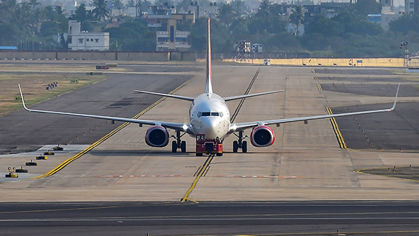 பூகம்பமே வந்தாலும் பைலட்கள் இந்த விதியை மீற மாட்டாங்க . . . இது தான் எல்லாத்துக்கும் பாதுகாப்பு . . .