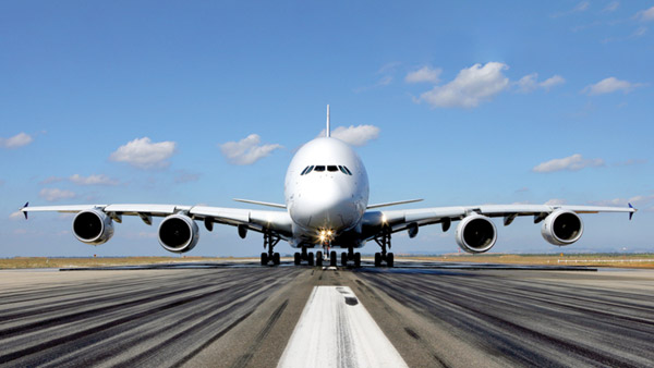 நாளை பெங்களூருவில் நிகழவிருக்கும் அதிசயம்... பெங்களூரு விமான நிலைய வரலாற்றிலேயே இதுதான் முதல் முறை...