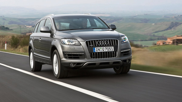 உலகின் நம்பர்.1 பணக்காரர் என்றால் சும்மாவா... எலான் மஸ்க்கிடம் உள்ள சொகுசு கார்களின் லிஸ்ட்!!