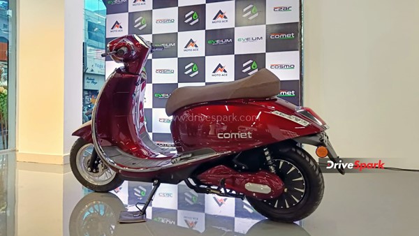 15 ஆயிரம் ரூபா வரை விலையை கம்மி பண்ணிய பிரபல நிறுவனம்... இந்த எலெக்ட்ரிக் ஸ்கூட்டர்களை வாங்க இதுவே சரியான நேரம்!