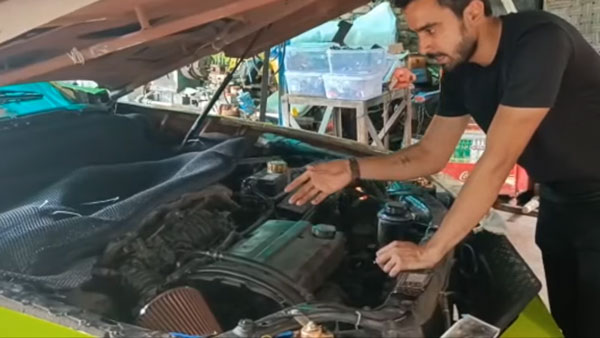 150 ரூபா செலவில் 300 கிமீ பயணிக்கலாம்... விவசாயியின் மகன் உருவாக்கிய அசத்தலான கார்... விரைவில் விற்பனைக்கு வரபோகுதாம்!