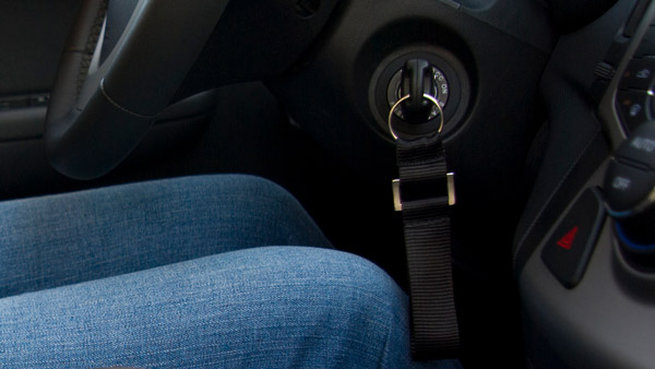 உங்க வாகனம் மழை வெள்ளத்துல மூழ்கிருச்சா... உடனே கவனிக்க வேண்டிய ஐந்து முக்கிய கார் பாகங்கள்!