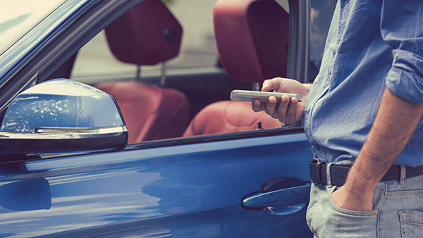 சாவிகூட தயாரிக்க முடியாத நிலைக்குப் போன டொயோட்டா . . . மீண்டும் கற்காலத்திற்கே போயிடுவாங்க போல . . .