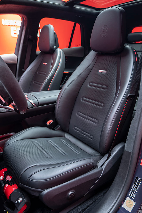 கண்டிப்பா இந்த காருல இருக்க ஒவ்வொரு அம்சமும் உங்களை வாங்க தூண்டும்... மிக சூப்பரான எலெக்ட்ரிக் காரை வெளியீடு செய்த மெர்சிடிஸ்!