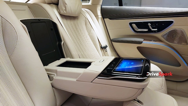 ஒரு முறை சார்ஜ் செய்தால் 850 கிமீ ஓடும் புதிய எலெக்ட்ரிக் கார்! அதுக்குள்ள இவ்ளோ பேர் ஆர்டர் குடுத்துட்டாங்களா