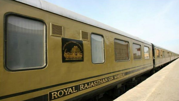 பிரிட்டன் இரயில்களே தோற்றுவிடும்... நம் நாட்டு இரயில்கள் இப்படியெல்லாம் இருக்கா!! 