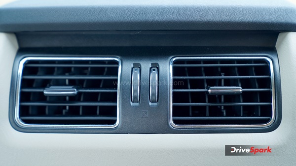 இந்த காரை குறை சொல்லவே மனசு வரலிங்க... மஹிந்திரா ஸ்கார்பியோ கிளாசிக்கை ஓட்டி பார்த்தபோது எங்களுக்கு கிடைத்த அனுபவம்!