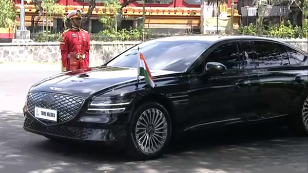 தலைவர் பதவியை மட்டுமல்ல, மிக சிறந்த உபசாரமும் கொடுத்திருக்காங்க.. கப்பல் போன்ற காரில் கெத்தாக வலம் வந்த பிரதமர் மோடி!