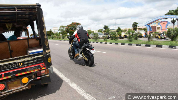 குண்டா இருந்தா இனி பொண்ணு மட்டுமல்ல பைக்கும் கிடைக்காது போலயே . . . யாருக்குமே தெரியாத இந்த ரூல்ஸ் பத்தி நீங்க தெரிஞ்சுக்கோங்க . . .