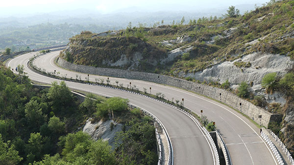 இந்தியாவிலேயே இப்படி ஒரு ரோடு இல்ல . . . இது மட்டும் வந்துச்சுன்னா நாம தான் உலகத்திலேயே பெஸ்ட் . . .